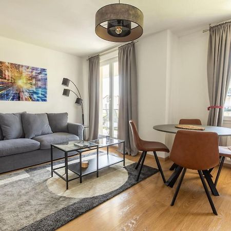 Le Clos Fleuri F3 Terrasse & Garage Clermont-Ferrand Exteriör bild