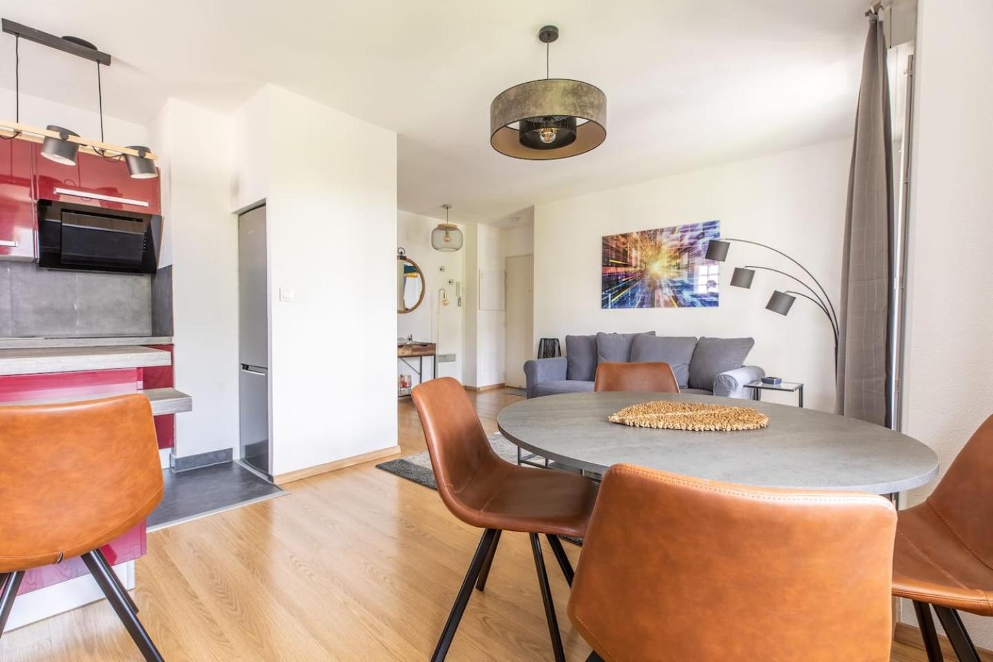 Le Clos Fleuri F3 Terrasse & Garage Clermont-Ferrand Exteriör bild